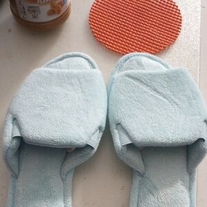 Dearfoams Vintage Light Blue Plush Slippers XL 11-12
